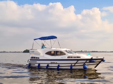 Yacht hire Nieuw-Loosdrecht cheap Europa E.300
