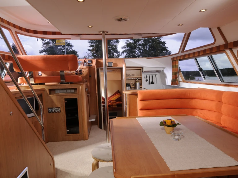 Location Bateau à moteur à Fürstenberg - Pénichette Europa E.700