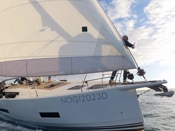 Louez un Hanse Hanse 460 - 4 cabine - 2 bagni - 10 posti letto à Castiglioncello