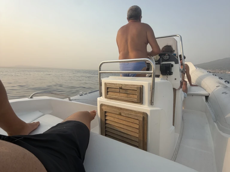 Louez un Sacs Sacs S 680 à Porto di Torre del Greco