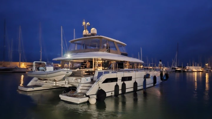 Location bateau Lagoon Lagoon 630 Motor Yacht à Barcelone sur Samboat