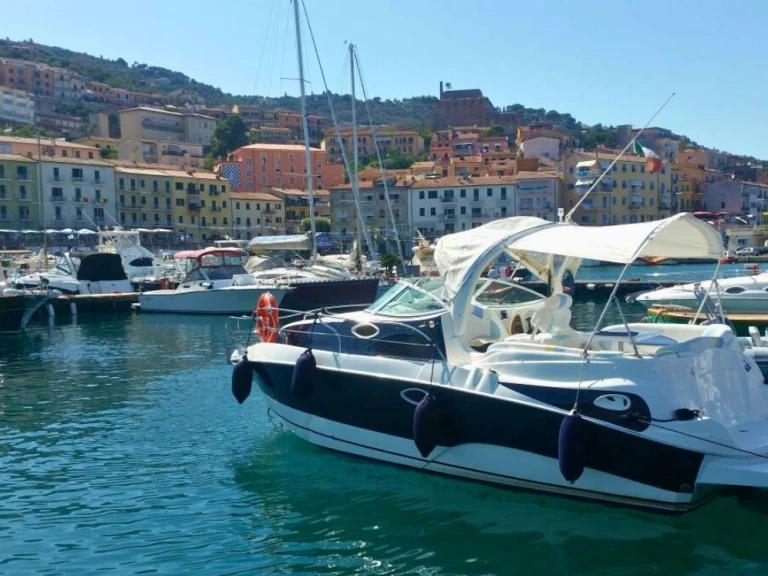 Location à Santa Marinella - Gobbi Gobbi 265 SC sur SamBoat