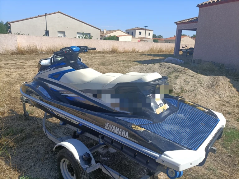 Location bateau Yamaha Yamaha VX à Saint-Cyprien sur Samboat