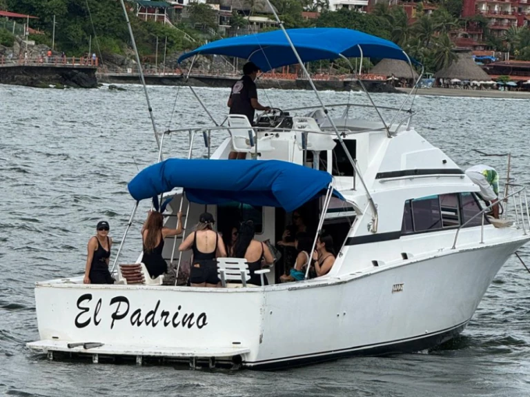 Louer Bateau à moteur avec ou sans skipper Bertram à Ixtapa-Zihuatanejo