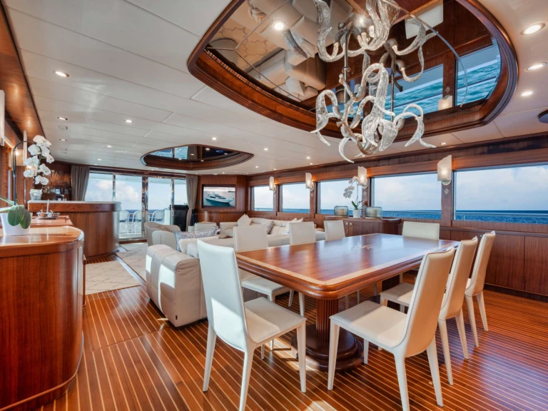 Location Yacht Johnson avec permis