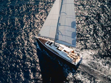 Charter a Bénéteau Oceanis 47 - 3 cab. in Trogir on Samboat