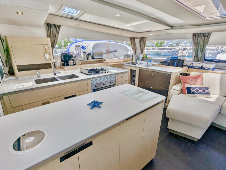 Louer Yacht avec ou sans skipper Fountaine Pajot à Frenchman's Cay