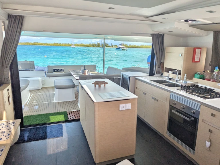 Yacht à louer à Frenchman's Cay au meilleur prix