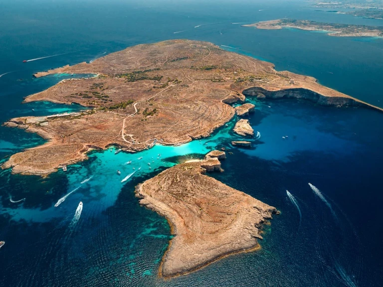 Bateau à moteur à louer à Gozo au meilleur prix