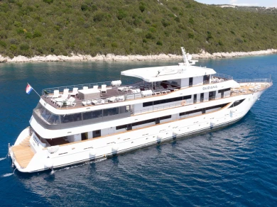 Yacht di lusso a noleggio a Dubrovnik al miglior prezzo