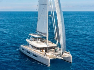 Catamarano a noleggio a Bas du Fort al miglior prezzo