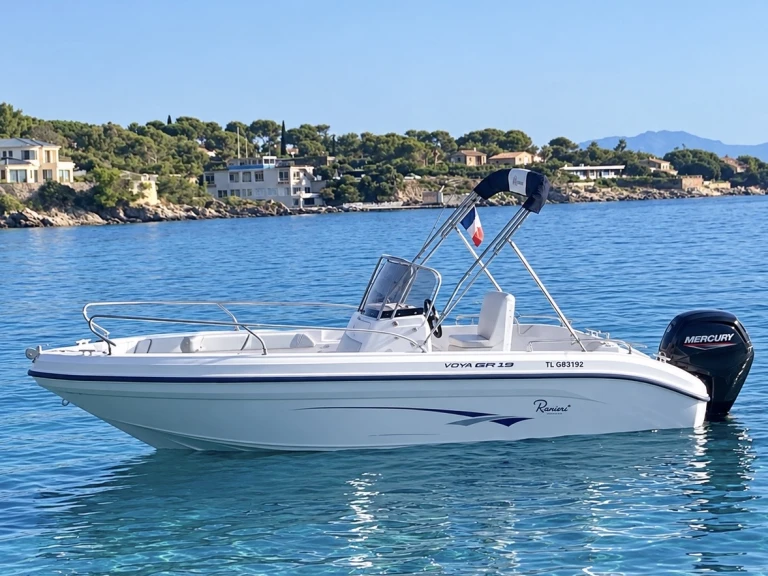 Louez un Ranieri Voyager 19 S à Fréjus