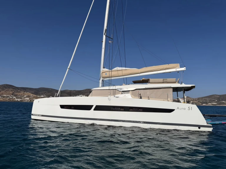 Location Catamaran à Álimos - Fountaine Pajot Aura 51