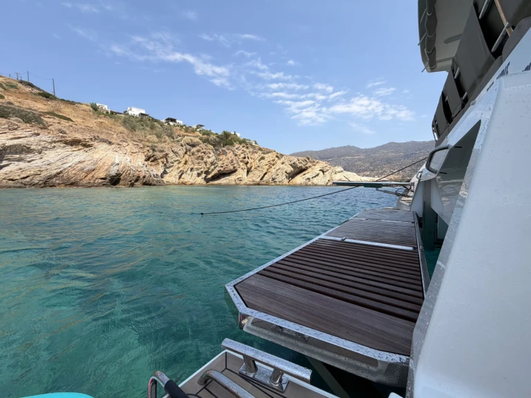 Location bateau Fountaine Pajot Aura 51 à Álimos sur Samboat