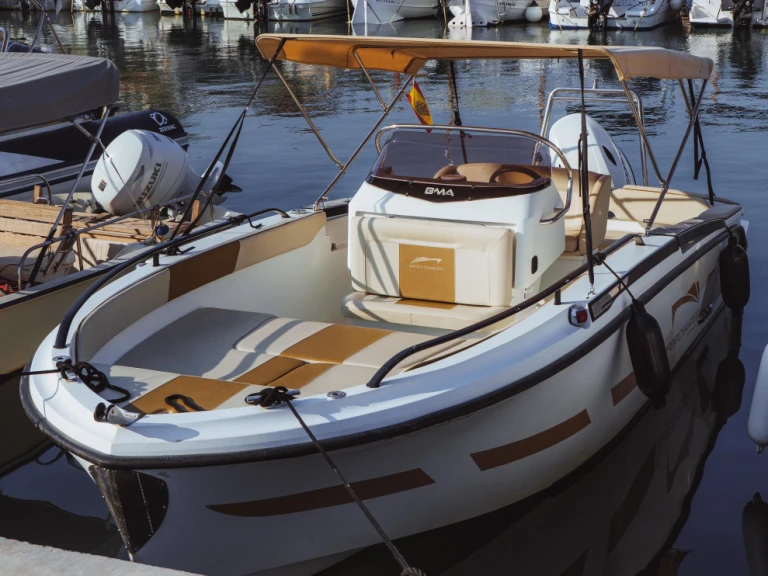 Location Bateau à moteur BMA avec permis