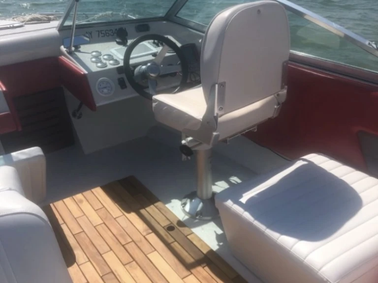 Louez un Sea Ray Seville 16 à Divatte-sur-Loire