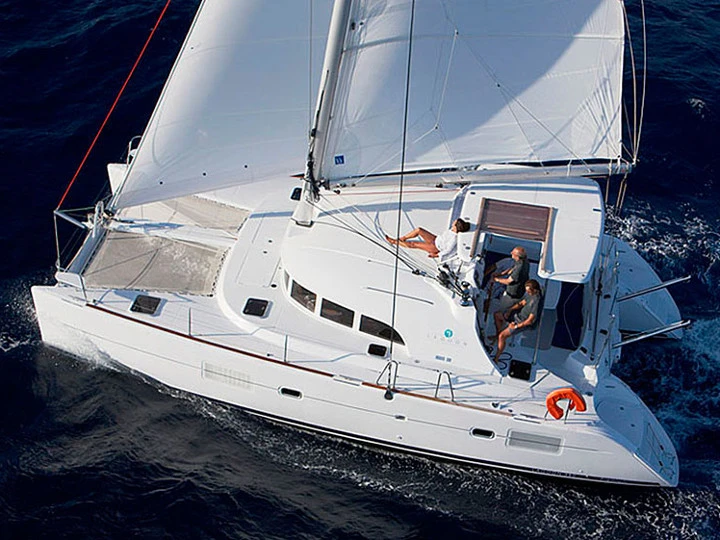 Location Catamaran Lagoon avec permis