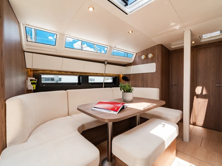 Location bateau Rhodes (Ville) pas cher Sun Odyssey 455