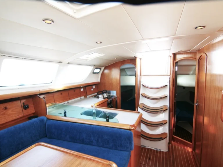 Location Voilier à Oban - Jeanneau Sun Odyssey 43 DS