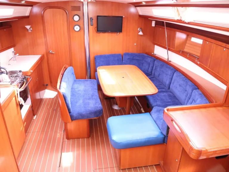 Location bateau Oban pas cher Dufour 425
