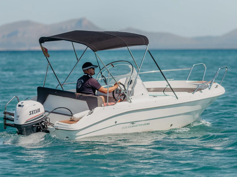 Ocean Master 470 wa a louer à Can Picafort