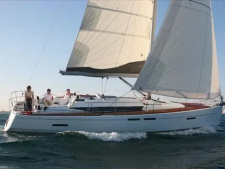 Location bateau Jeanneau Sun Odyssey 409 à Oban sur Samboat