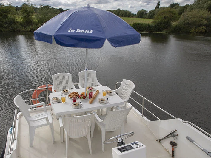 Location Bateau à moteur Le Boat avec permis
