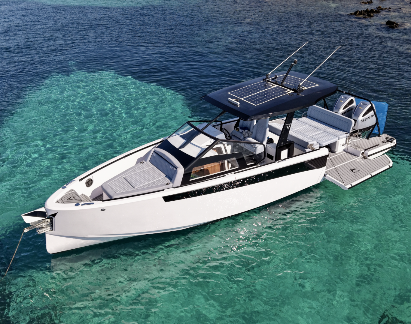 Virtue V10 Top eco solar motor boat charter from the Port of Cannigione, Italy