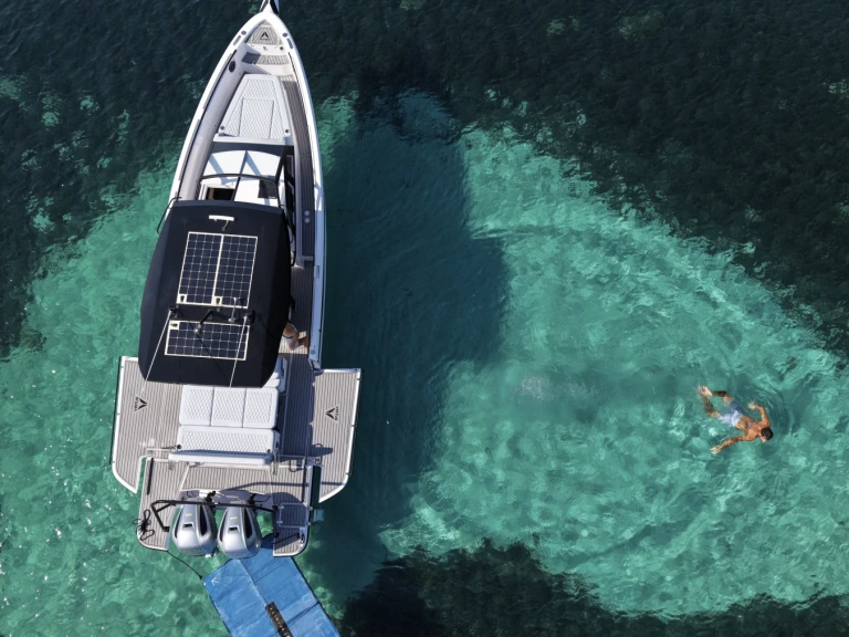 Location à Cannigione - Virtue Yacht V10 Top sur SamBoat