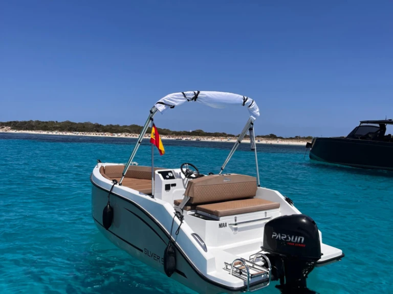Louez un Silent Yachts 555 à Club Nàutic Ca'n Picafort