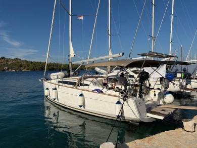 Rent a Jeanneau Sun Odyssey 349 Split