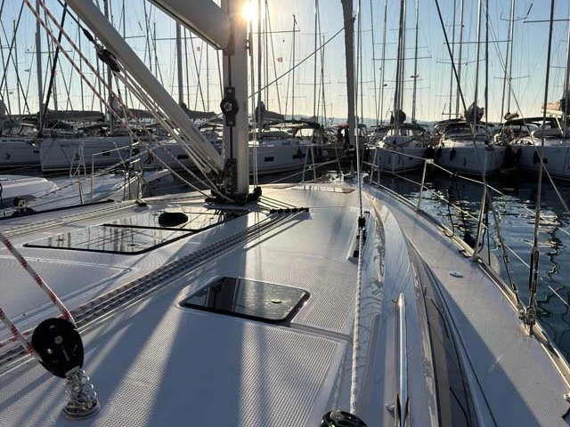Louez un Bavaria Bavaria Voyager 45 à Biograd na Moru