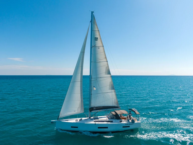 Louer Voilier avec ou sans skipper Dufour à Olbia