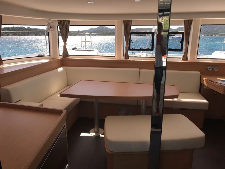 Location Catamaran Lagoon avec permis