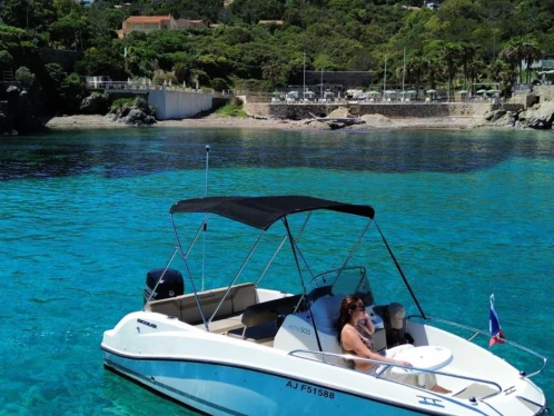 Location Bateau à moteur Quicksilver avec permis