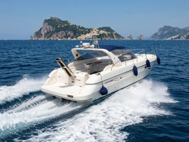 Motorboot mit oder ohne Skipper Fiart mieten in Naples
