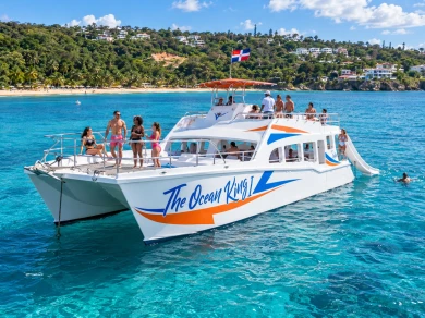 Verhuur Catamaran Custom Made met vaarbewijs