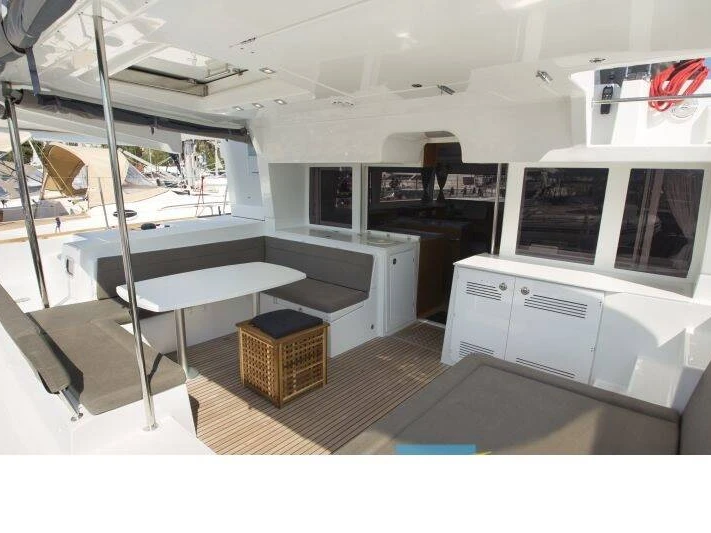 Location à Álimos - Lagoon Lagoon 450 F sur SamBoat