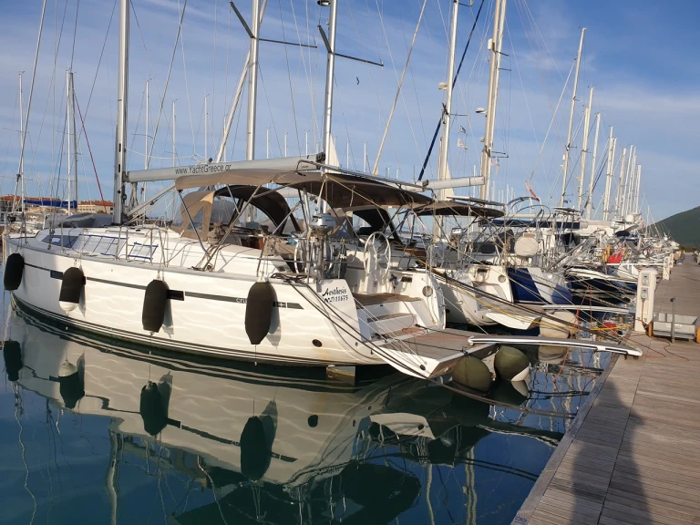 Location bateau Ligia pas cher Cruiser 46