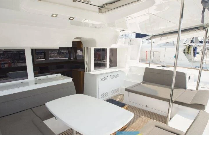 Location Catamaran Lagoon avec permis