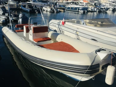 Wynajem Łódż półsztywna w Port Grimaud - Stylmer 710