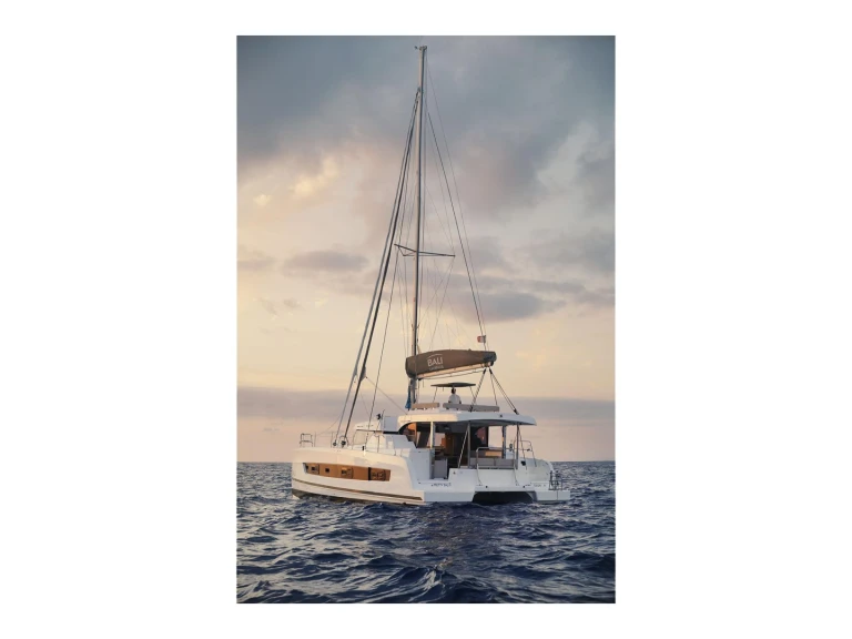 Location bateau Ribishi pas cher Bali 4.0 Catspace