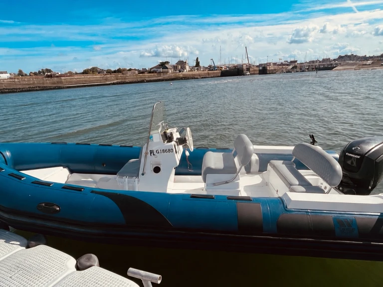 Location Semi-rigide à Paimpol - Tiger Open 600