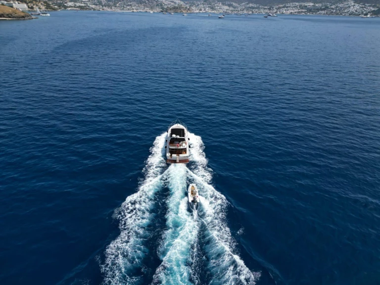 Location bateau Bodrum pas cher Squadron 50