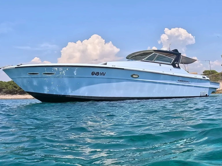 Louez un Sea Ray Sea Ray 390 à Hvar