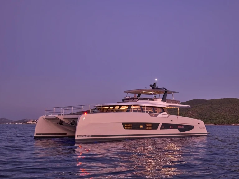 Location Yacht à Athènes - Fountaine Pajot ALINA