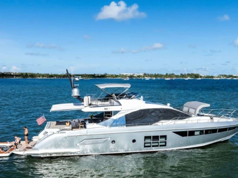 Louez un Azimut Water You Doing à Miami
