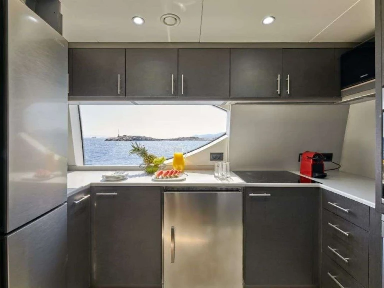 Location Yacht Azimut avec permis