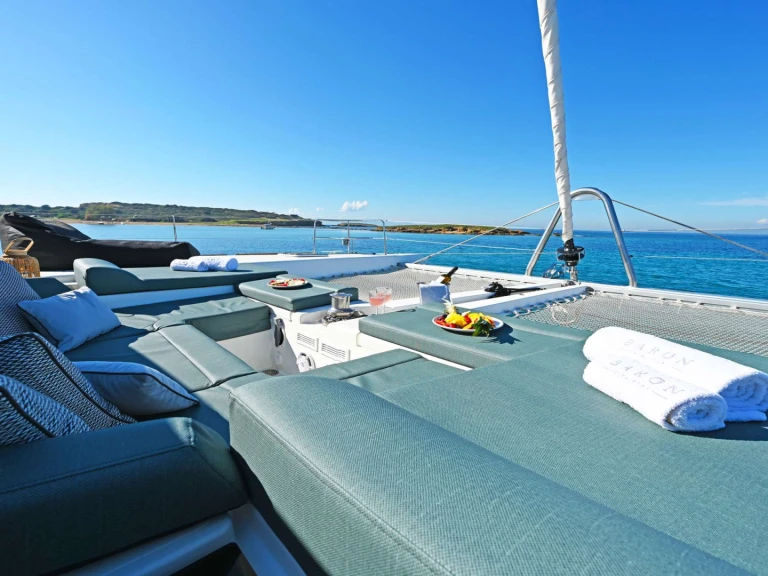 Location bateau Athènes pas cher BARON