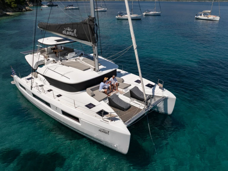 Location bateau Lagoon ARANEL à Athènes sur Samboat